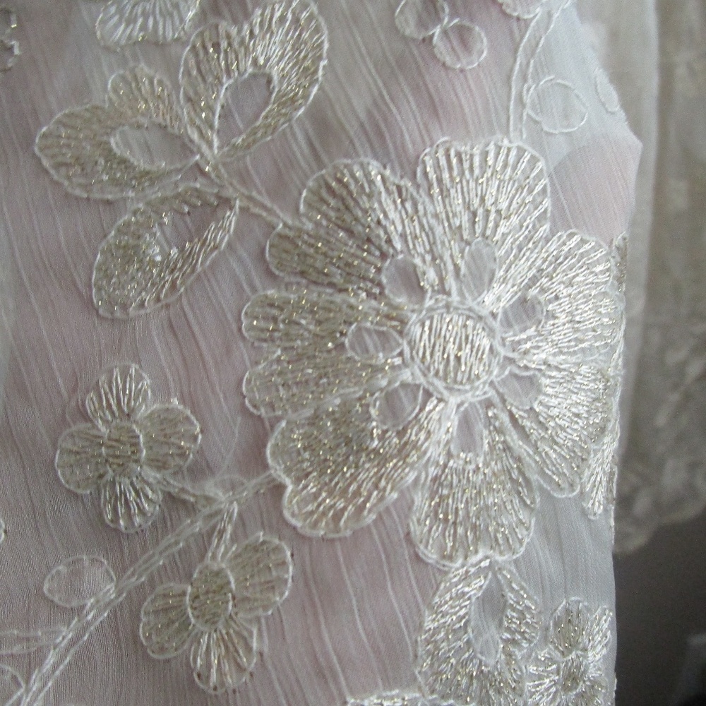 Like New Ivory Lace Cottagecore Dress - Picture 5 of 7